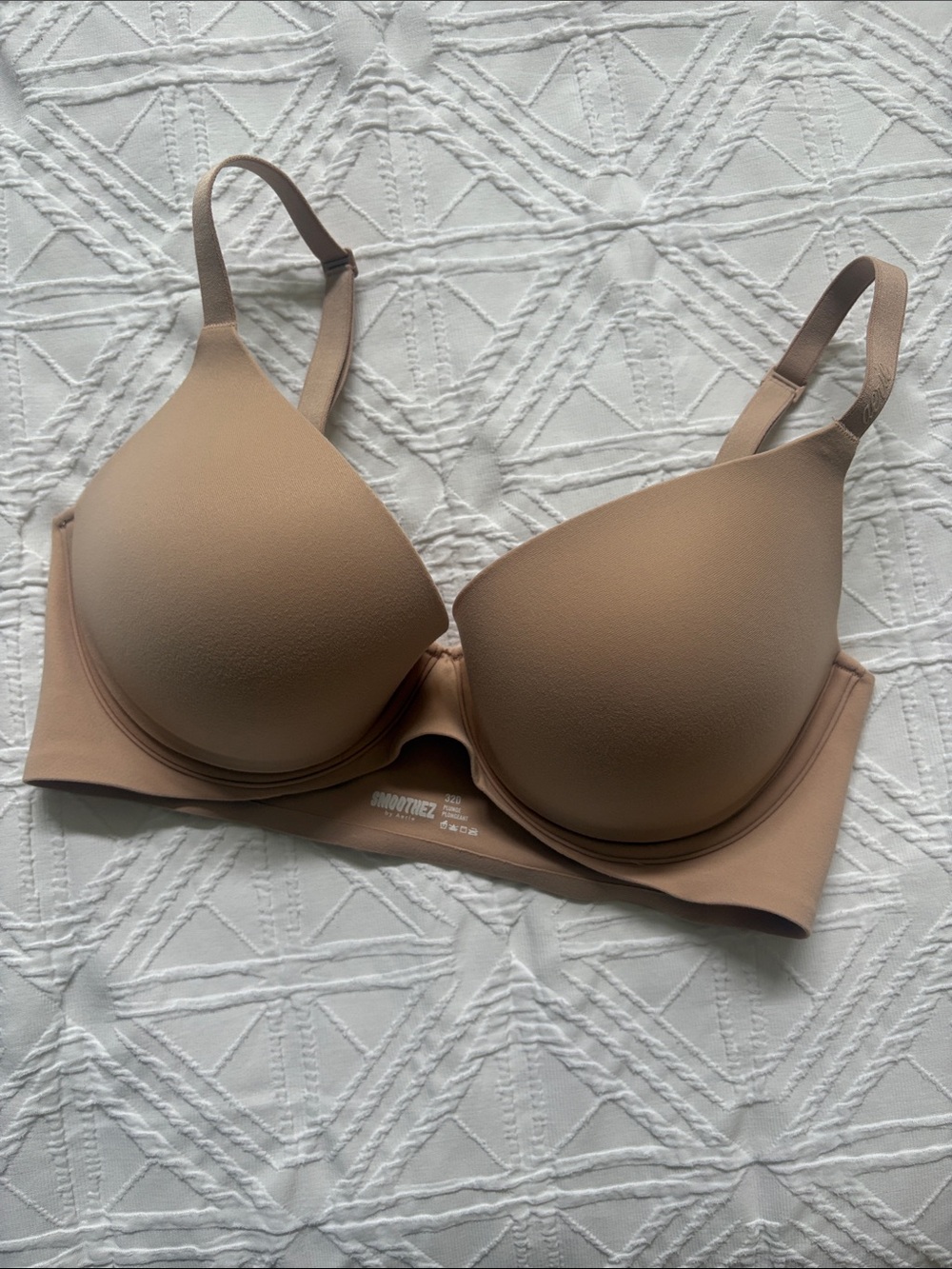 Aerie Smoothiez Seamless Nude T-Shirt Bra 32D